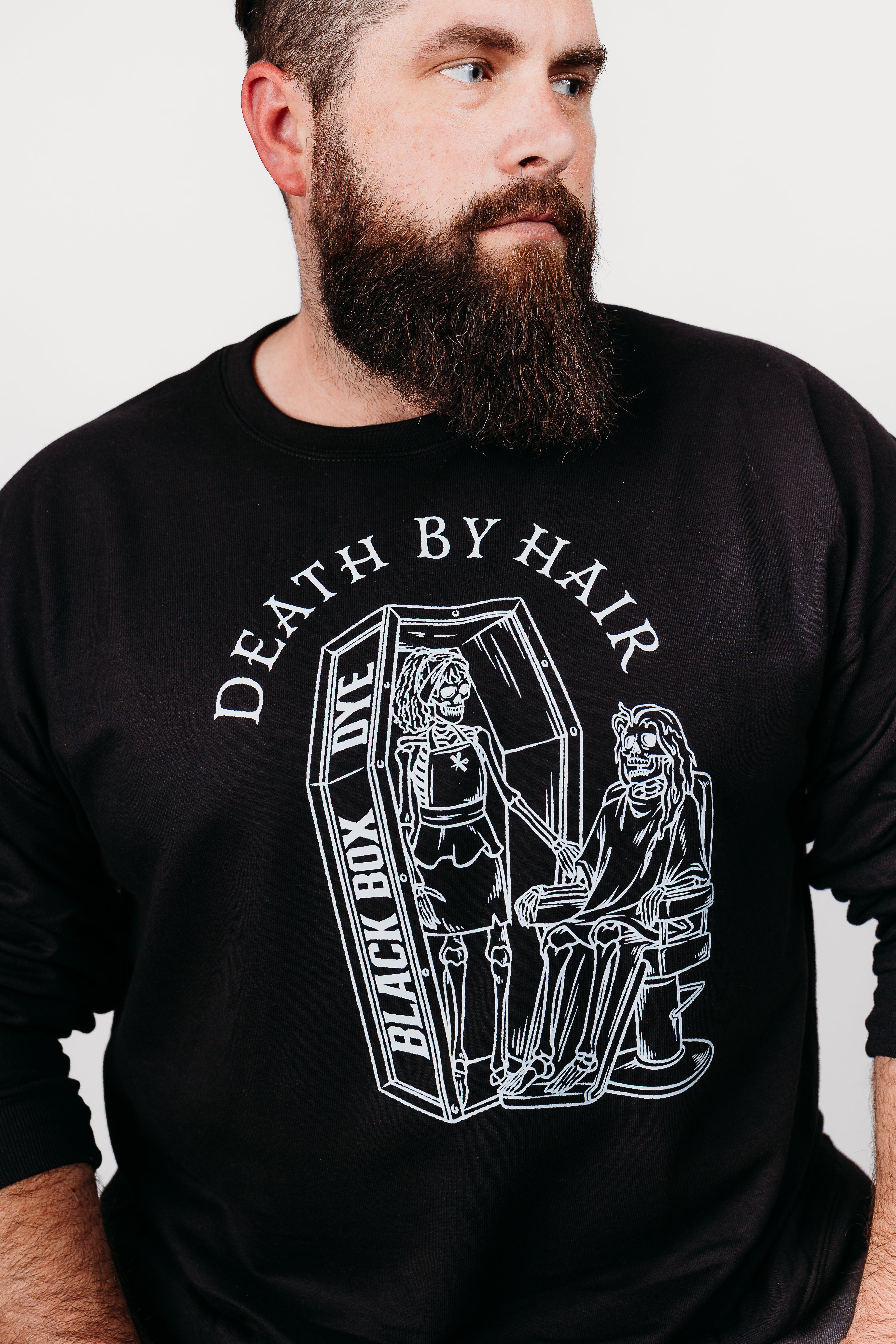 BLACK CREWNECK SWEATSHIRT BOX DYE